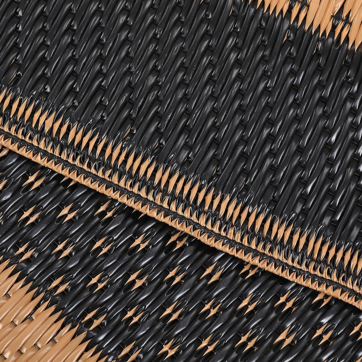 Reversible Waterproof Plastic Straw Outdoor Patio Rug Easy Clean