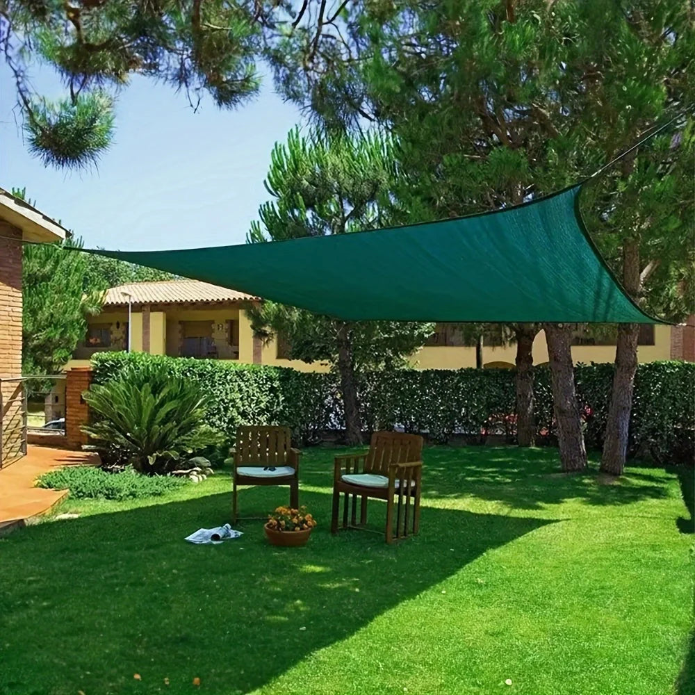 Privacy Fence, Plant Shade Net, Shade Cloth, High-Density Polyethylene Uv-Resistant Net with Breathable Mesh and Eyelets, Ideal for Garden Use