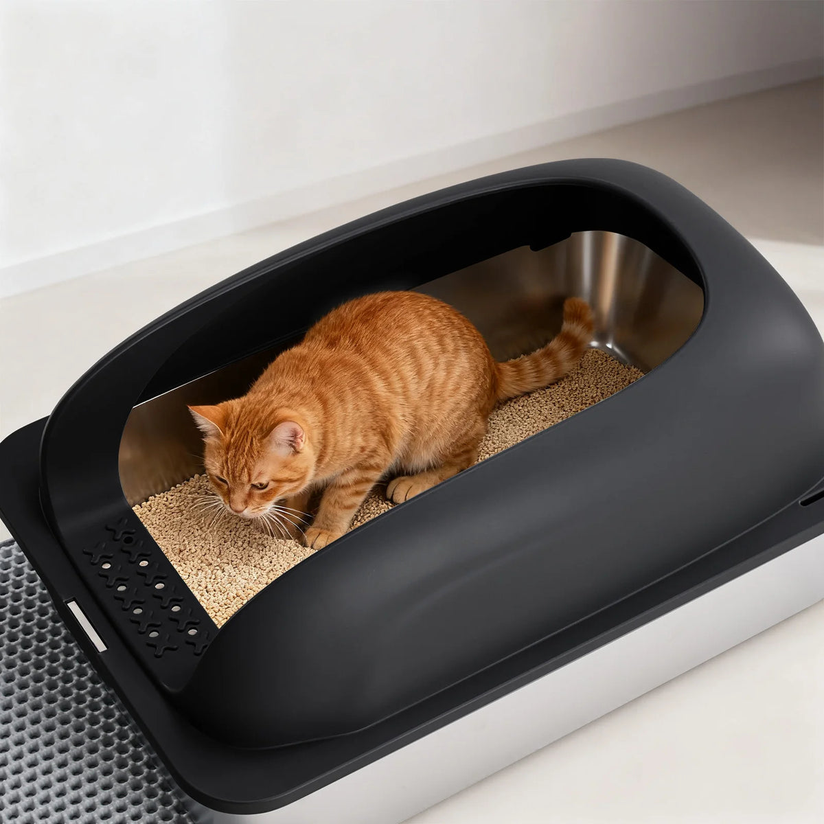 Stainless Steel Covered Cat Litter Box With Lid And Scoop