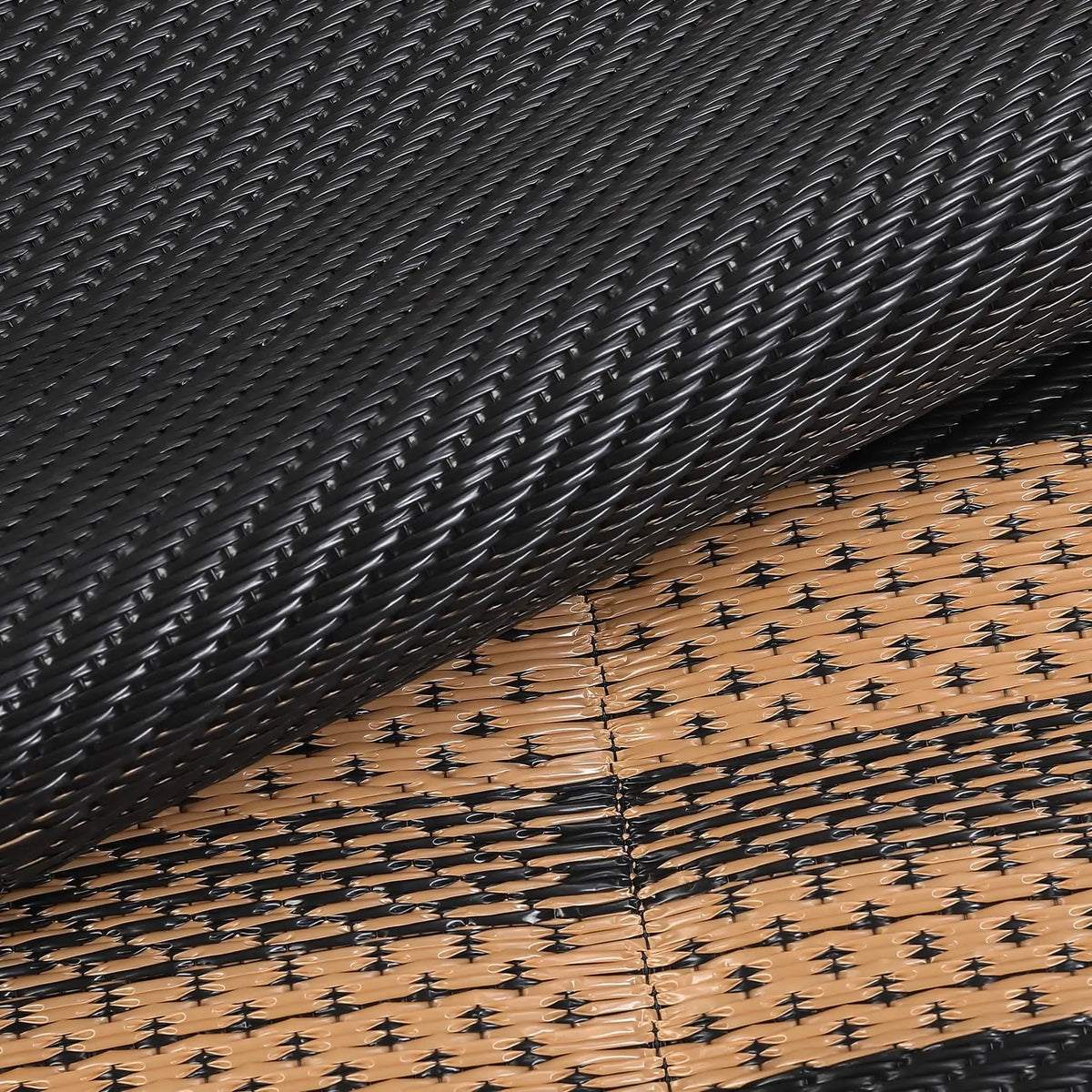 Reversible Waterproof Plastic Straw Outdoor Patio Rug Easy Clean