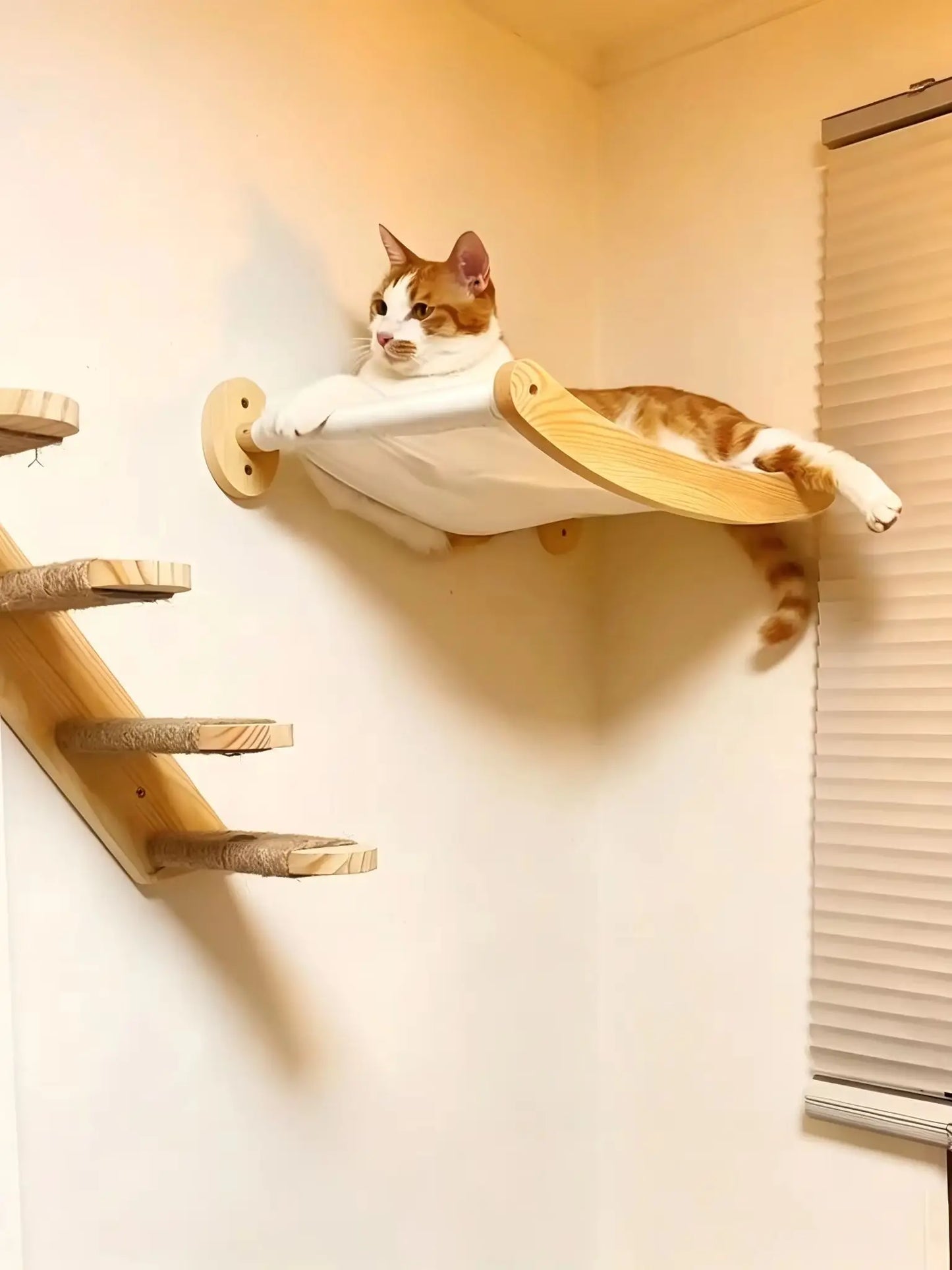 CWV Wall Mounted Cat Rope Bridge With Sisal Wooden Stairs